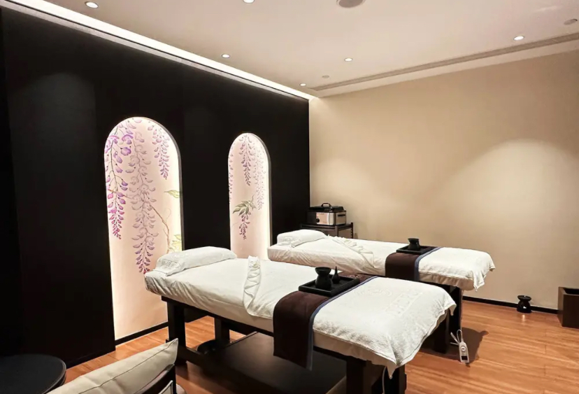 Luxury Chinese spa room in Guangzhou